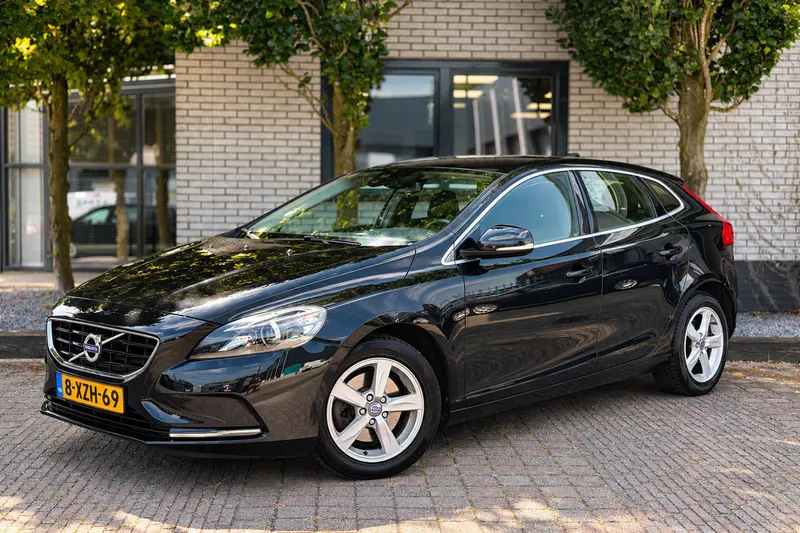 Volvo V40 (2014)