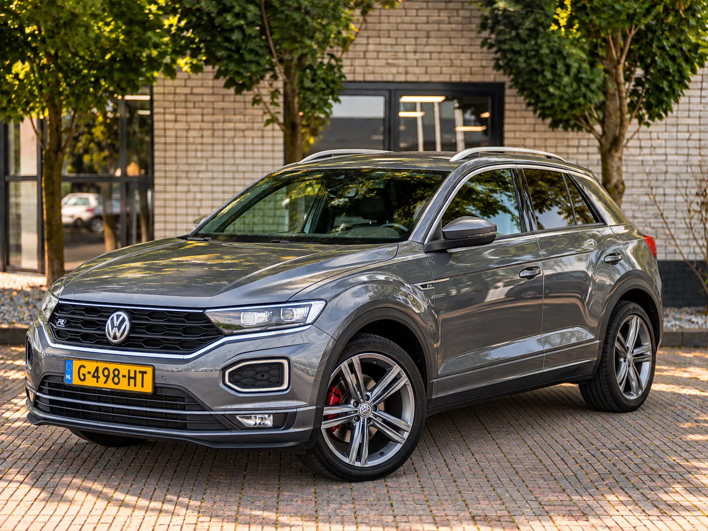 Volkswagen T-Roc (2019) — foto 1