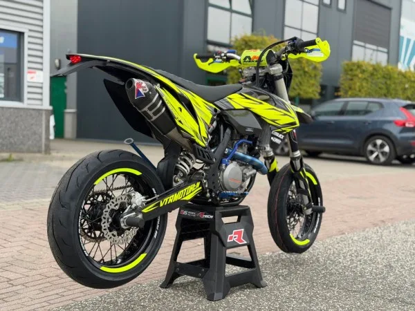 KTM EXC (2026) — foto 1