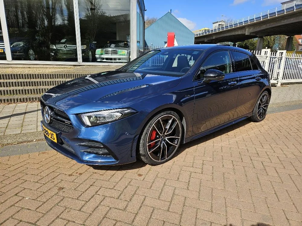 Mercedes-Benz A-Klasse (2021) — foto 1