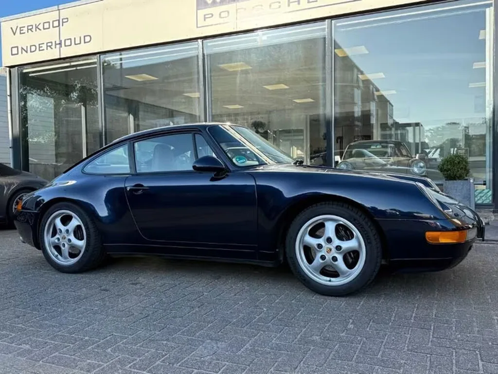 Porsche 911 (1996) — foto 1