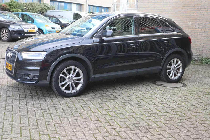 Audi Q3 (2012)
