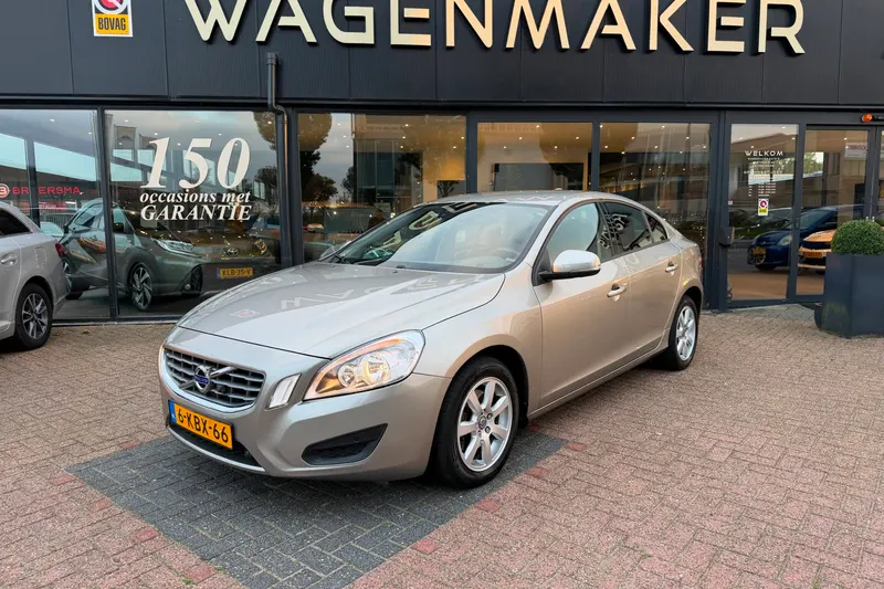 Volvo S60 (2013)