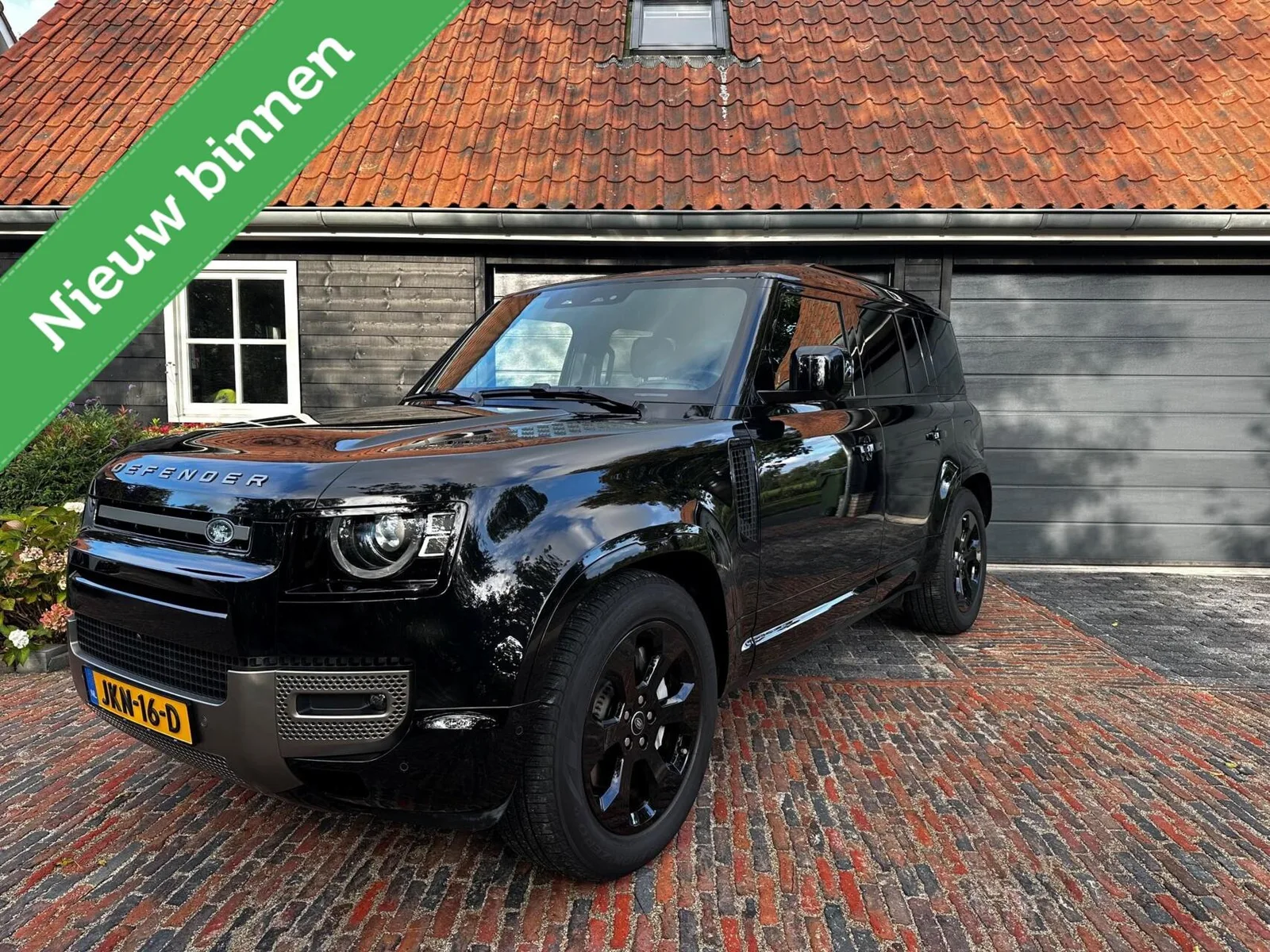 Land Rover Defender (2025) — foto 1