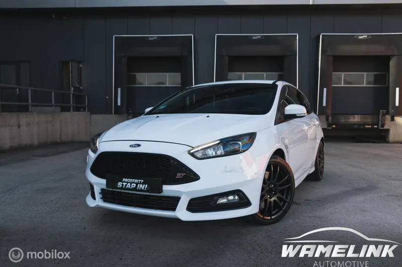 Ford Focus (2016)