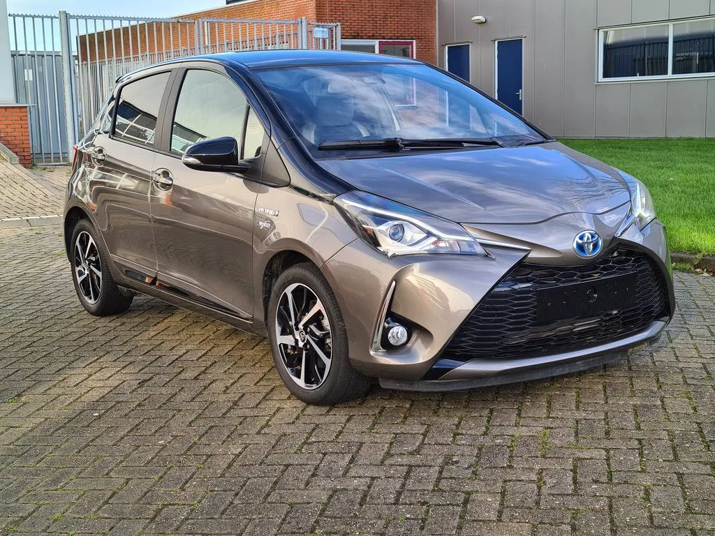 Toyota Yaris (2019) — foto 1