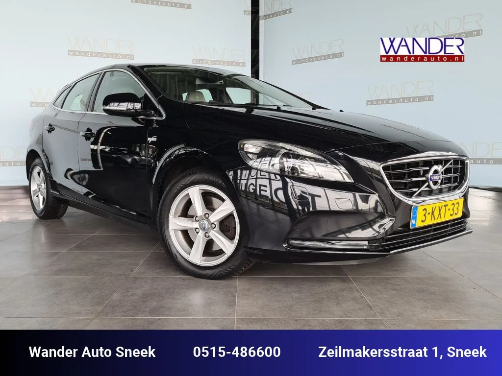 Volvo V40 (2013) — foto 1