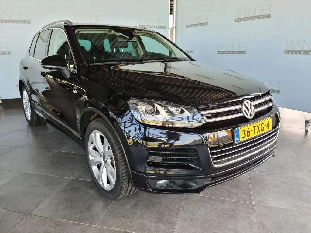Volkswagen Touareg (2010) — foto 1
