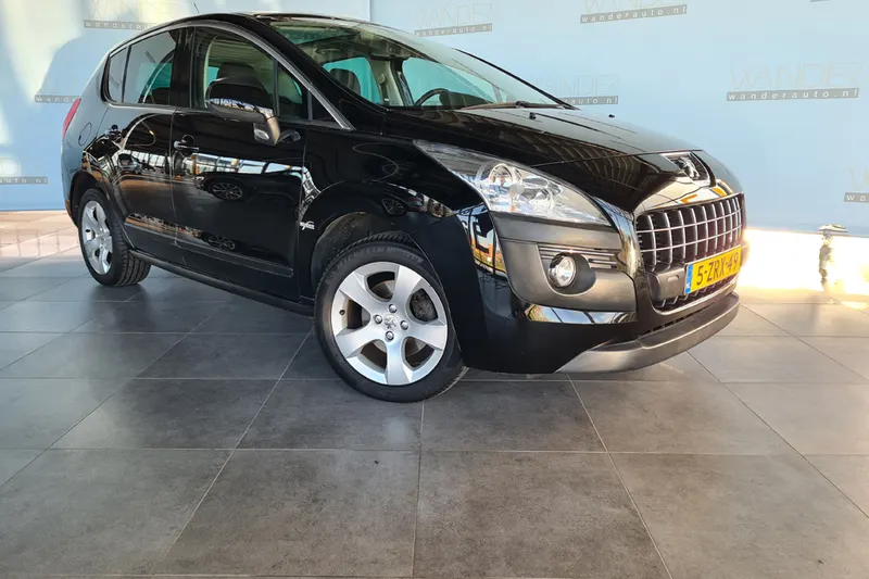 Peugeot 3008 (2012)