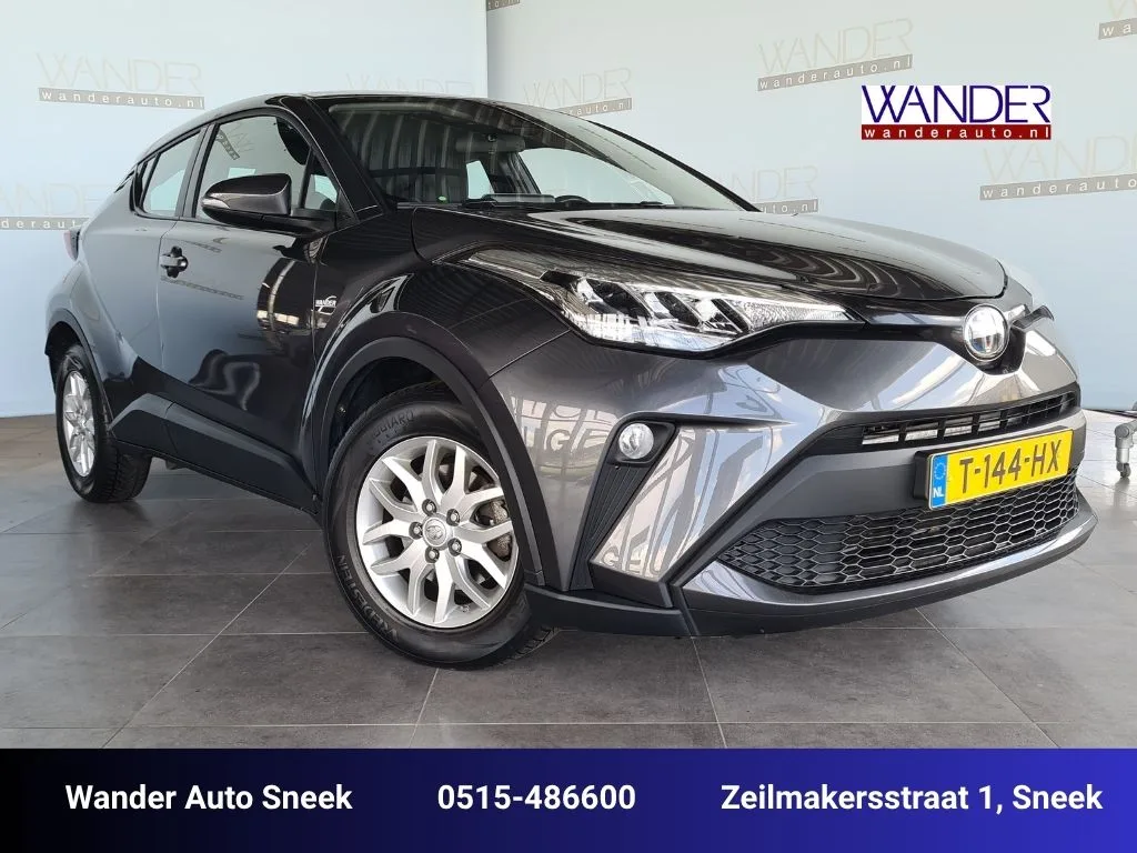 Toyota C-HR (2022) — foto 1