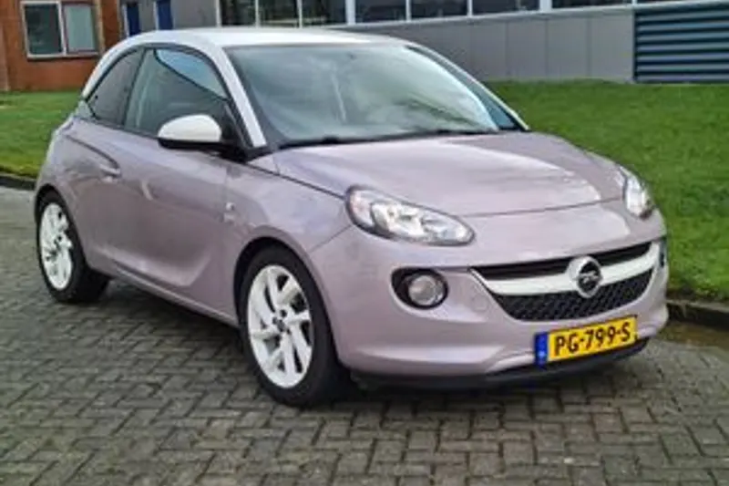 Opel Adam (2016)