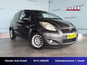 Toyota Yaris (2010) — foto 1