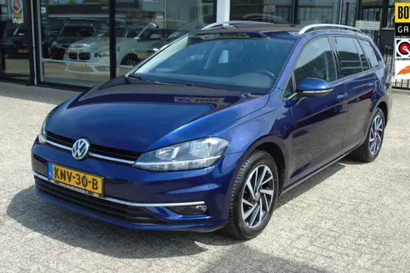 Volkswagen Golf (2019)