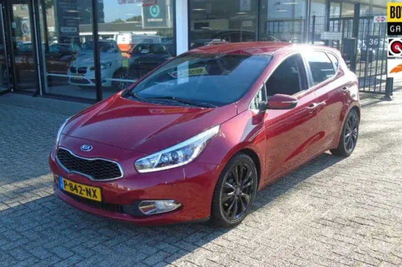 Kia Ceed (2012)