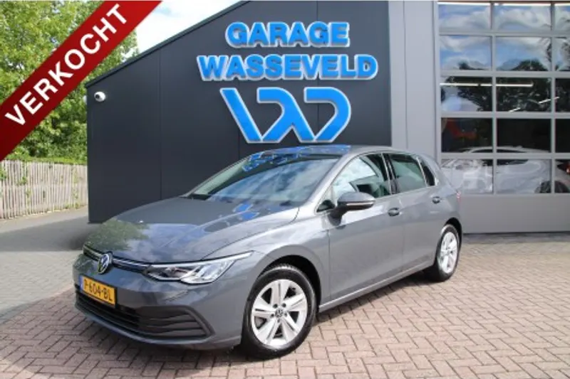 Volkswagen Golf (2022)