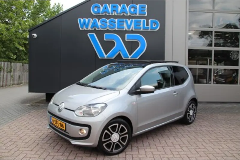 Volkswagen Up! (2013)