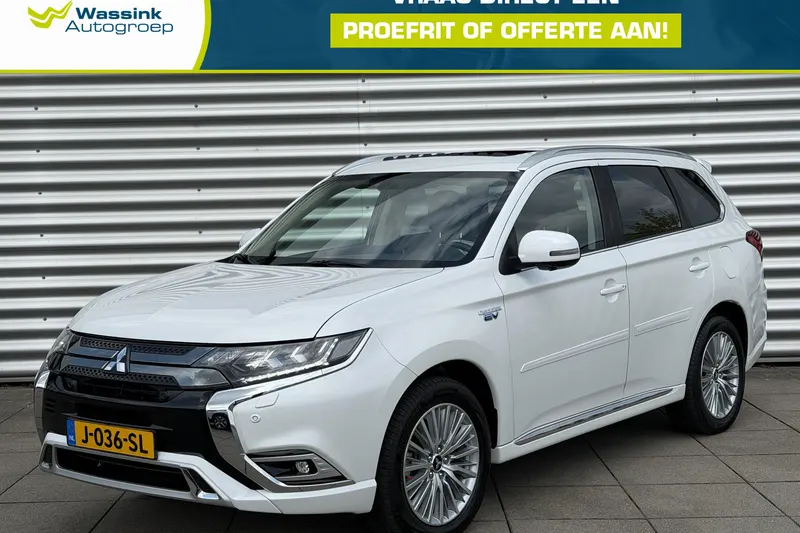 Mitsubishi Outlander (2020)