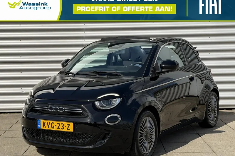 Fiat 500C (2023)