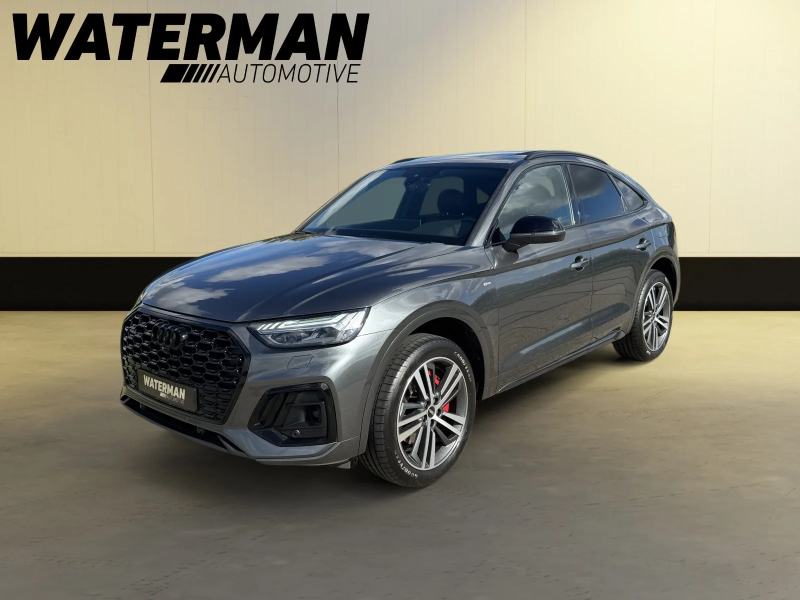 Audi Q5 Sportback (2021) — foto 1