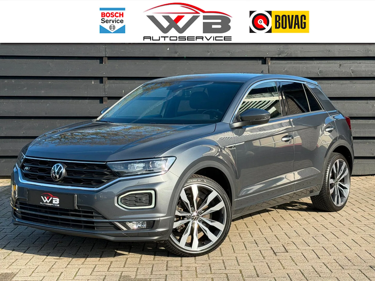 Volkswagen T-Roc (2021) — foto 1