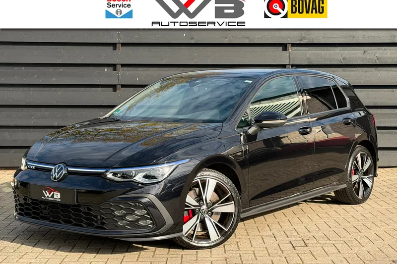 Volkswagen Golf (2022)