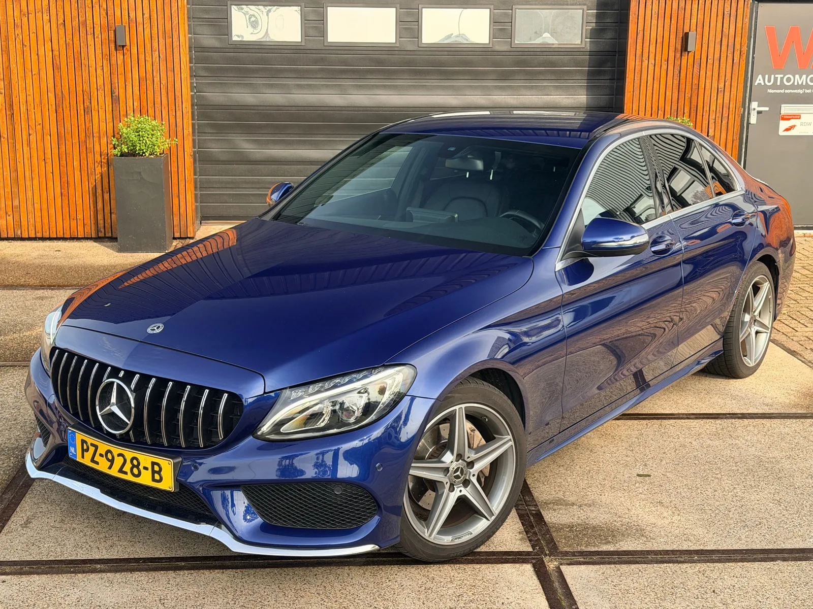 Mercedes-Benz C-Klasse (2017) — foto 1