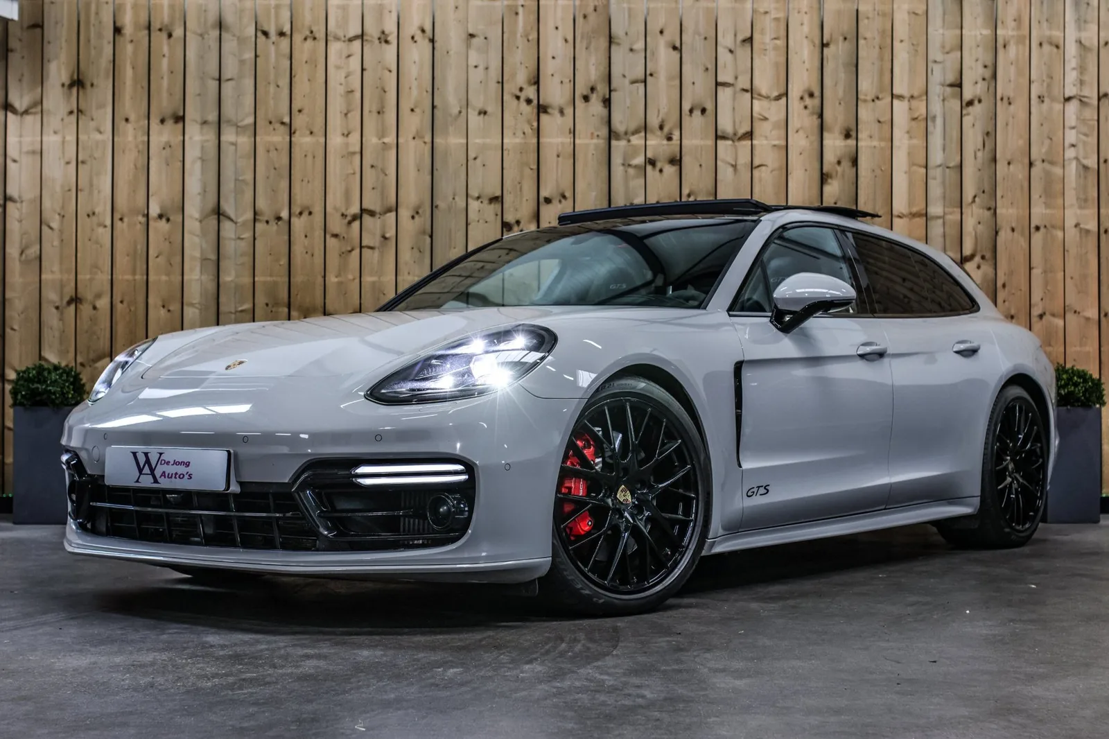 Porsche Panamera (2019) — foto 1