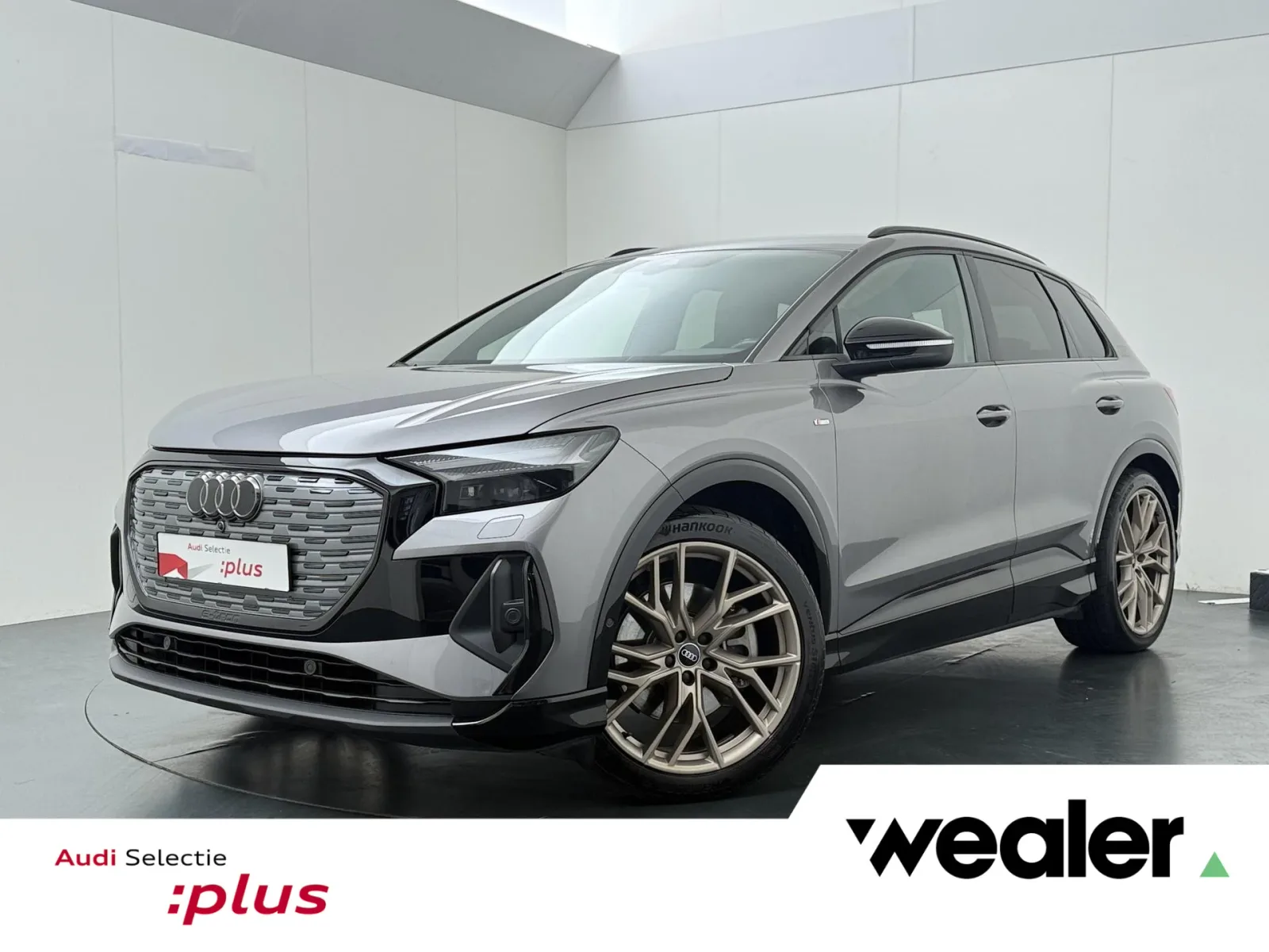 Audi Q4 e-tron (2023) — foto 1