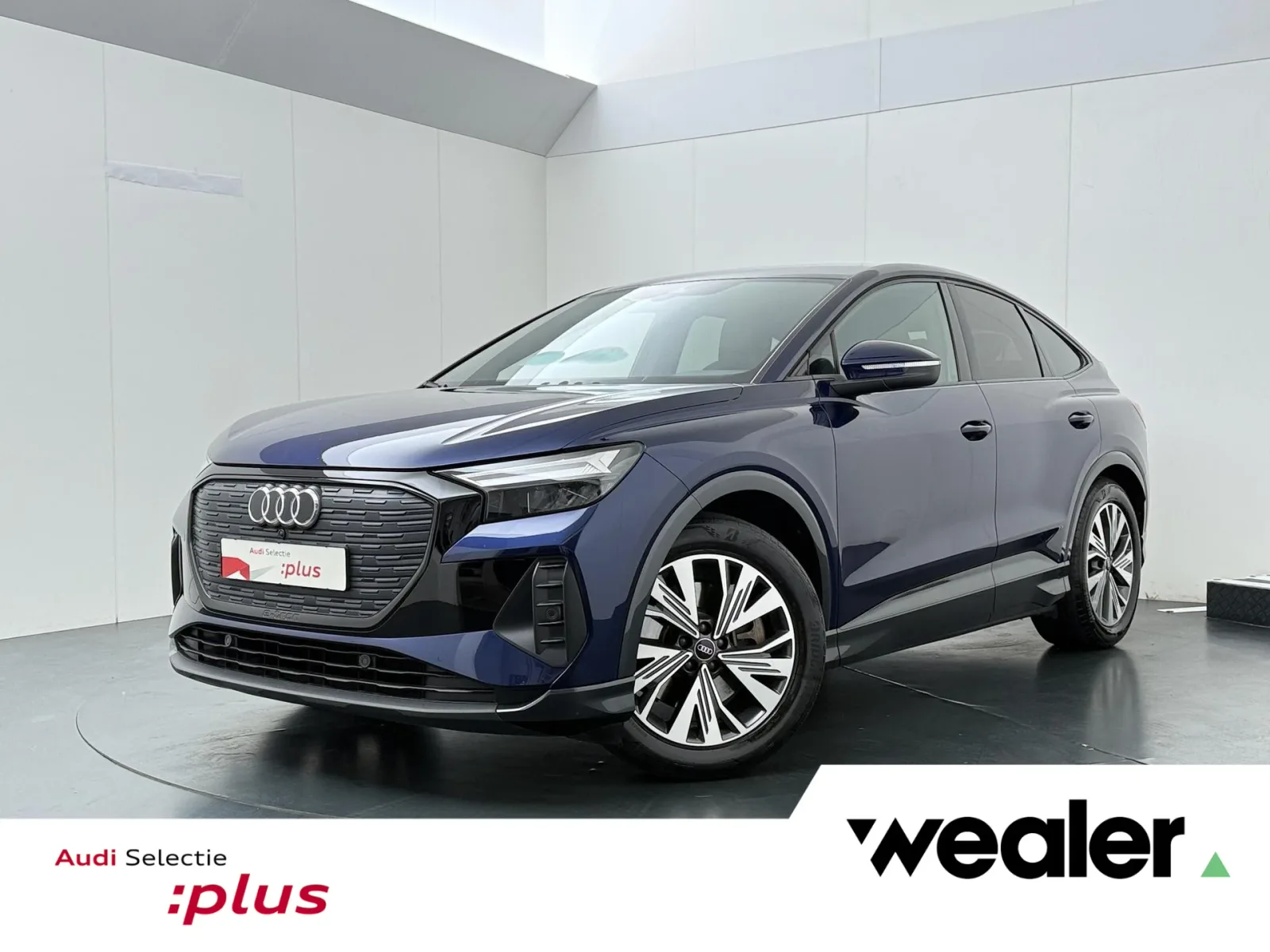 Audi Q4 e-tron (2021) — foto 1