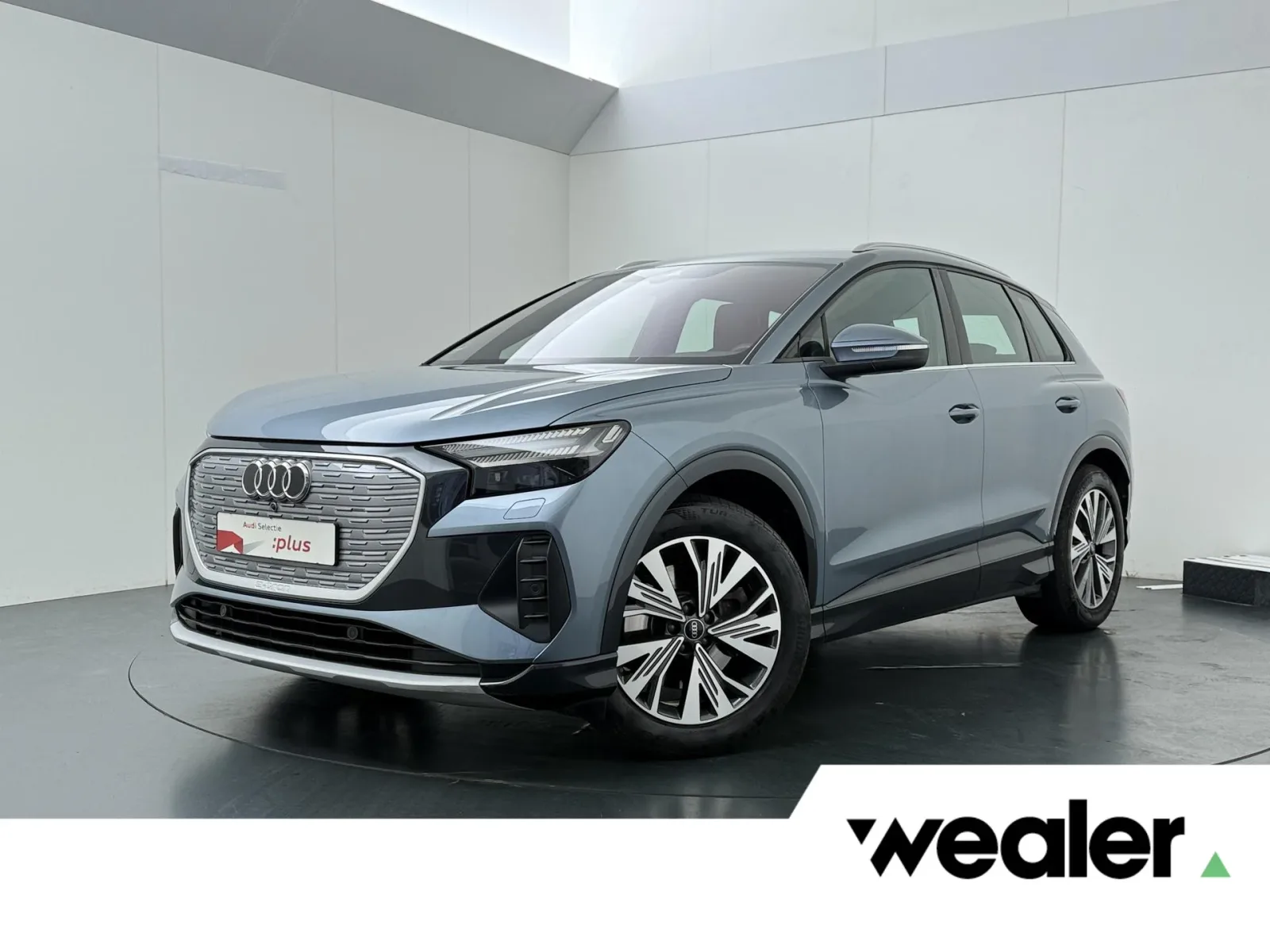 Audi Q4 e-tron (2022) — foto 1