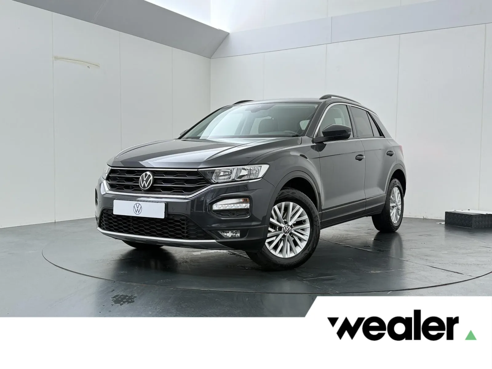 Volkswagen T-Roc (2021) — foto 1