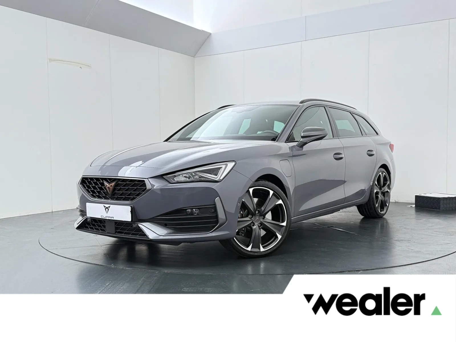CUPRA Leon Sportstourer (2023) — foto 1