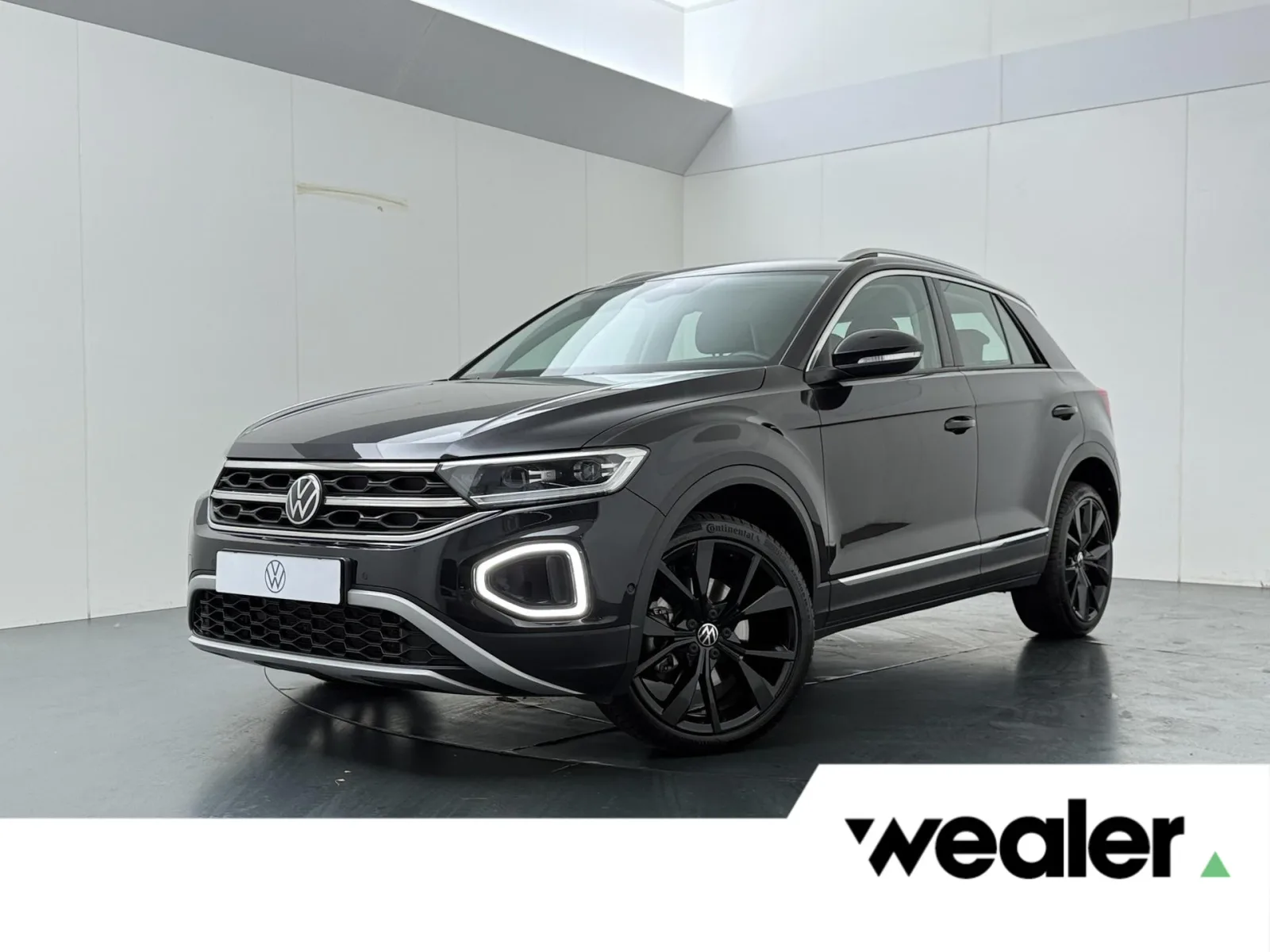 Volkswagen T-Roc (2023) — foto 1