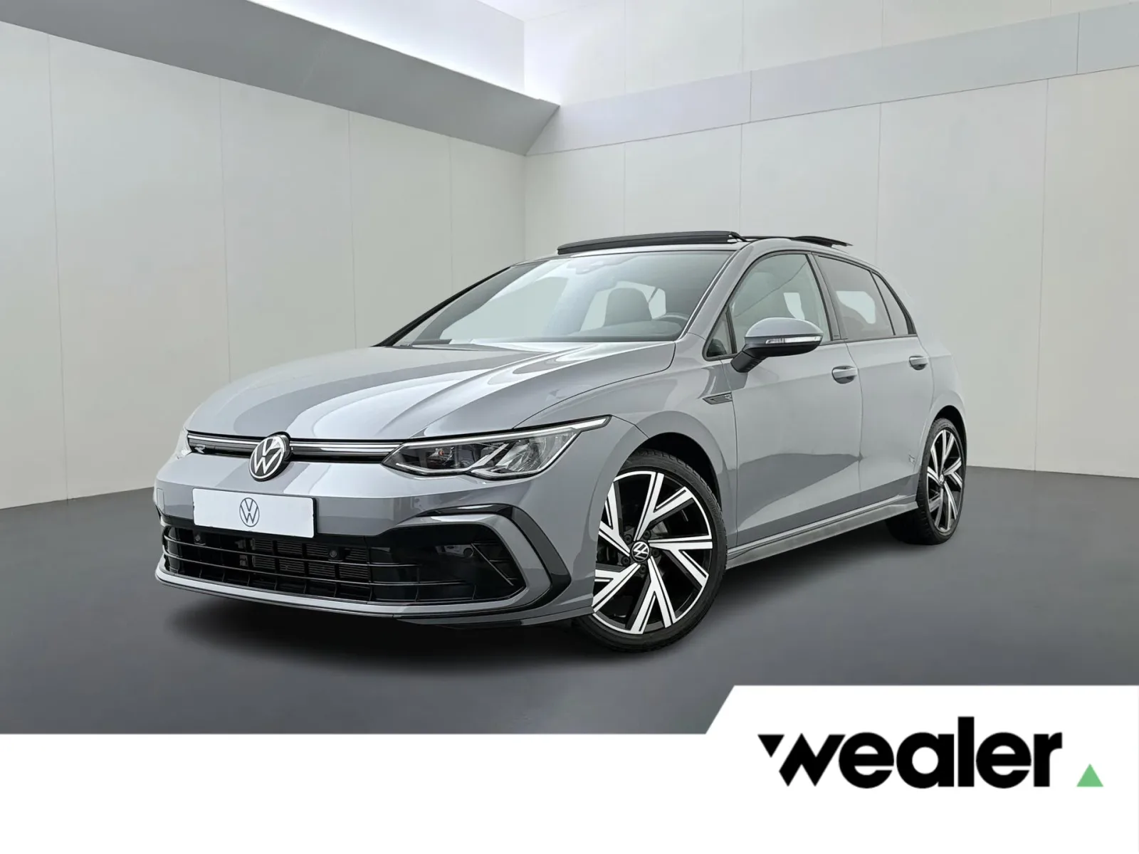 Volkswagen Golf (2023) — foto 1