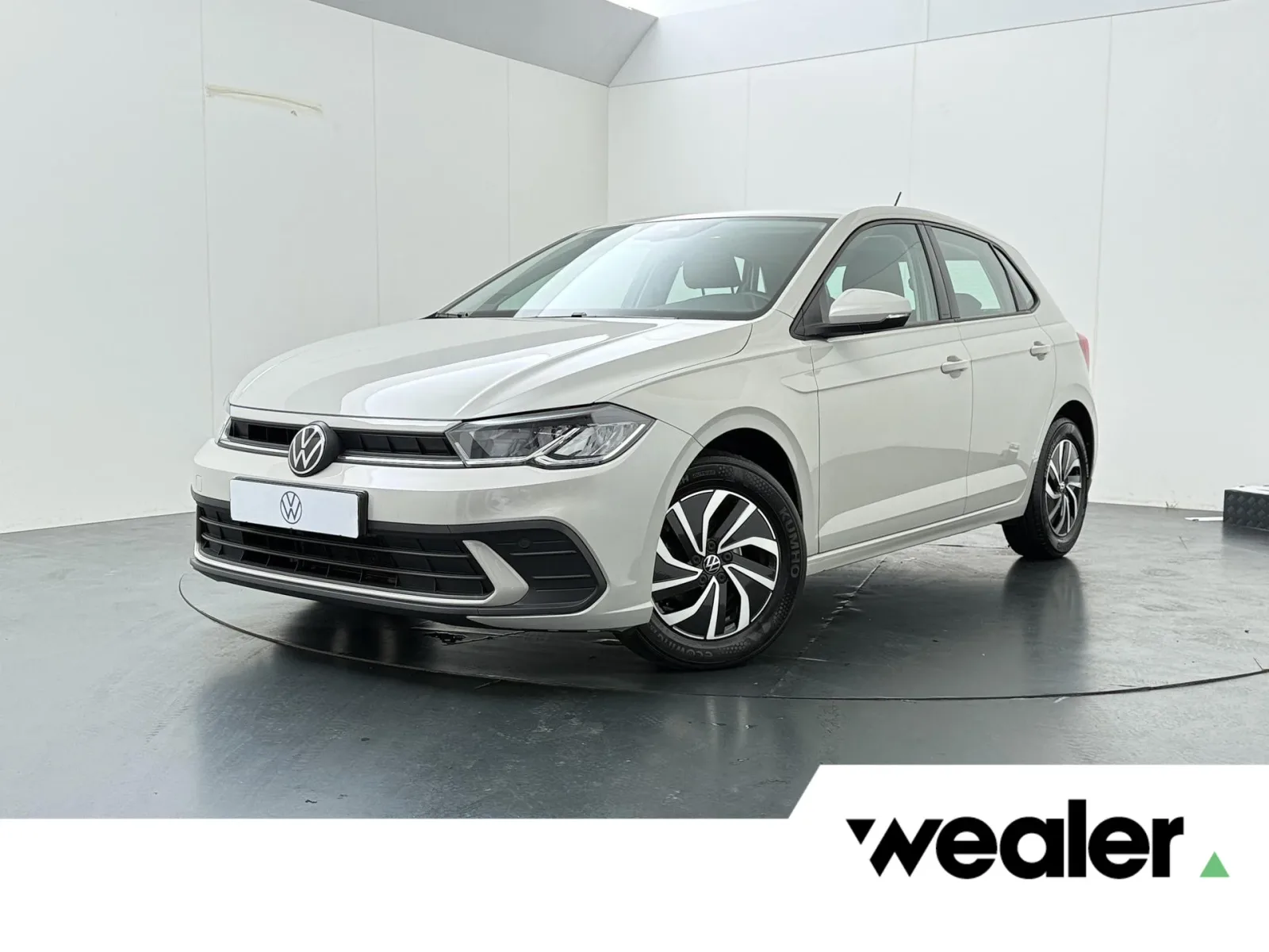 Volkswagen Polo (2023) — foto 1