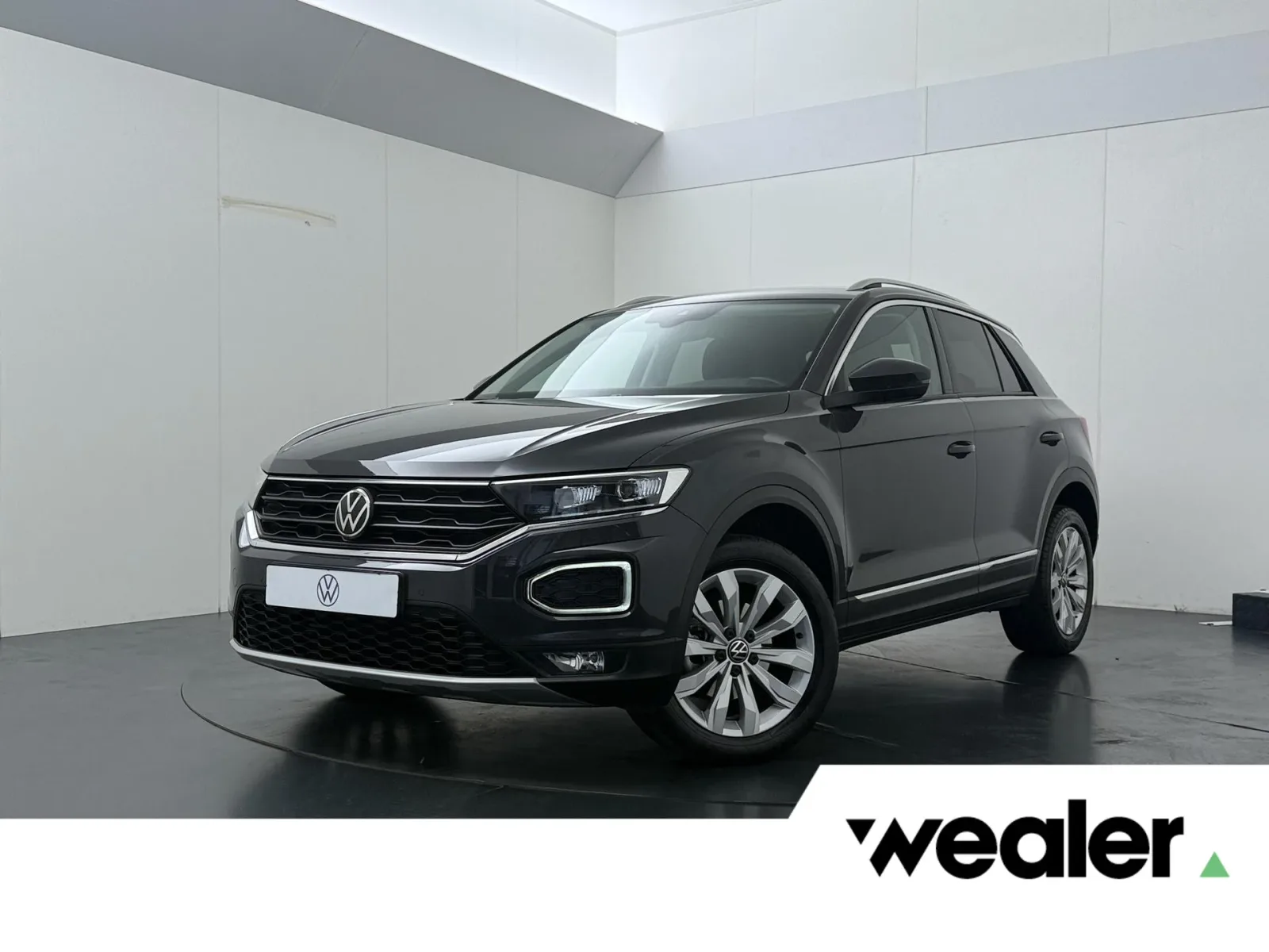 Volkswagen T-Roc (2021) — foto 1