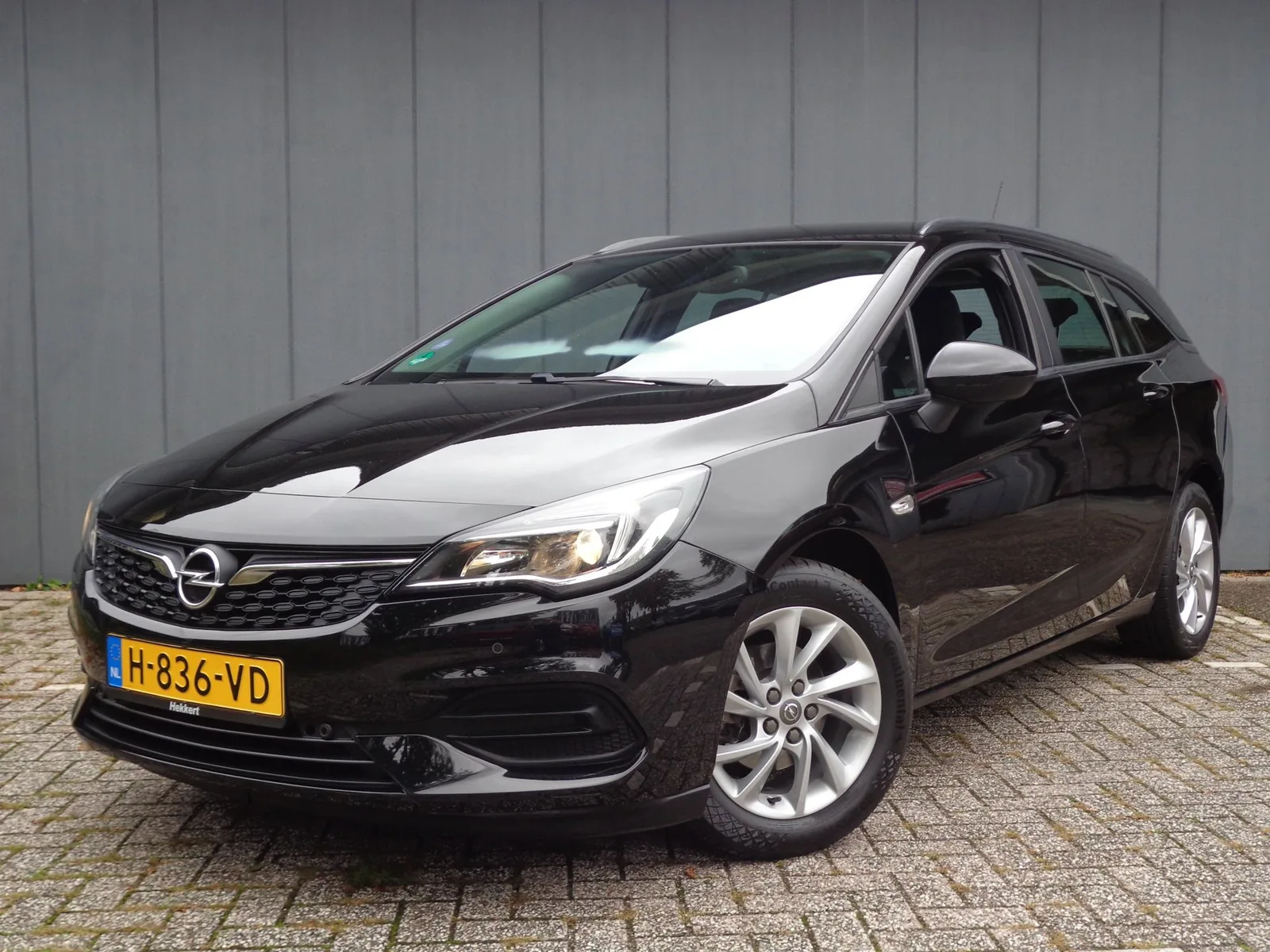 Opel Astra (2020) — foto 1
