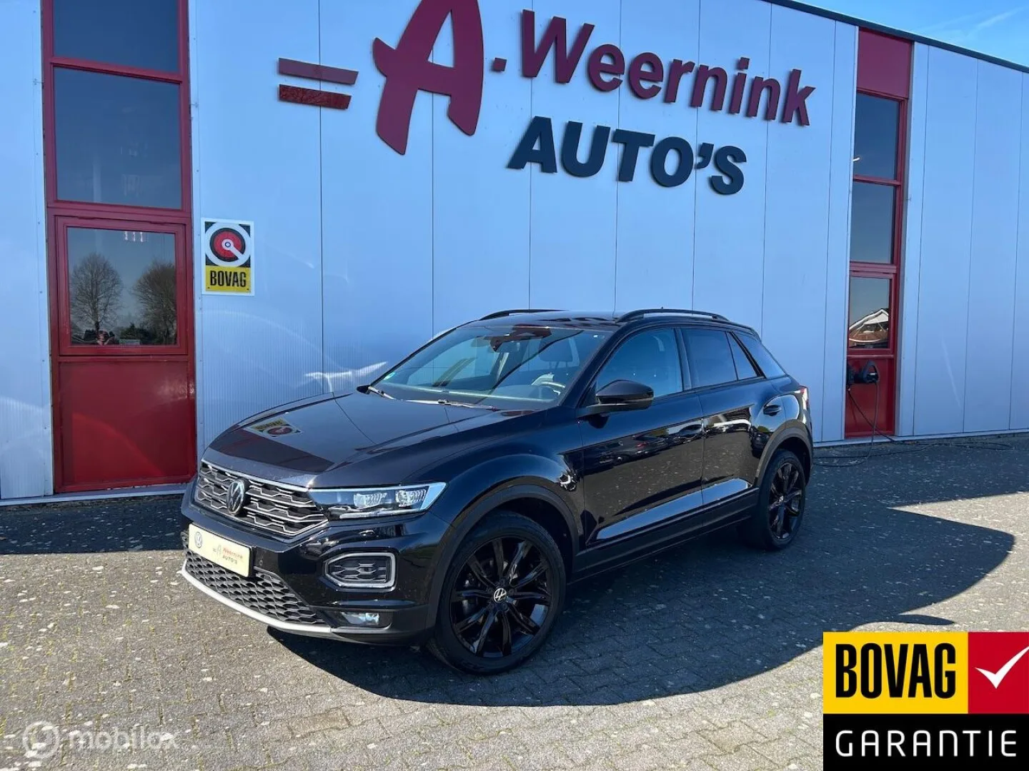 Volkswagen T-Roc (2022) — foto 1