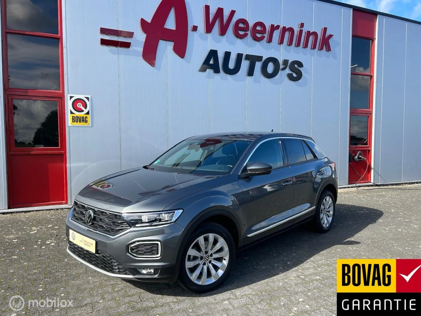 Volkswagen T-Roc (2022) — foto 1