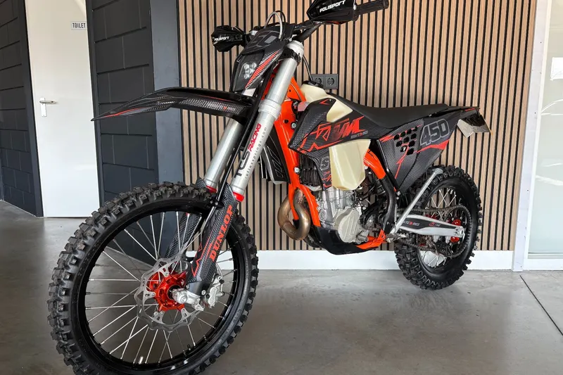 KTM 450 (2023)