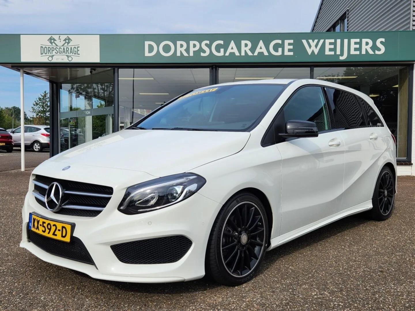 Mercedes-Benz B-Klasse (2016) — foto 1