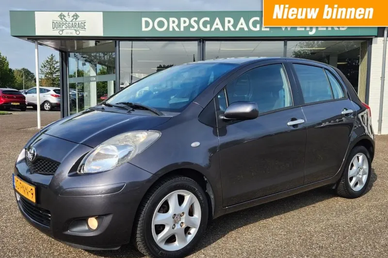 Toyota Yaris (2011)
