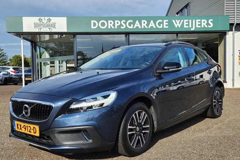 Volvo V40 Cross Country (2016)