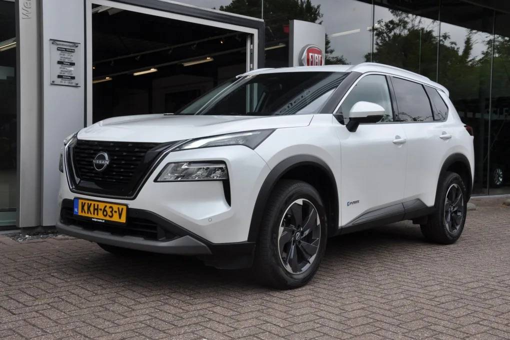 Nissan X-Trail (2025) — foto 1
