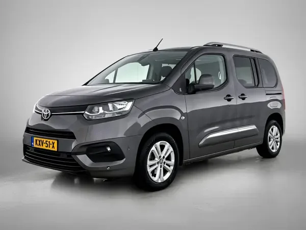 Toyota ProAce City Verso (2020) — foto 1