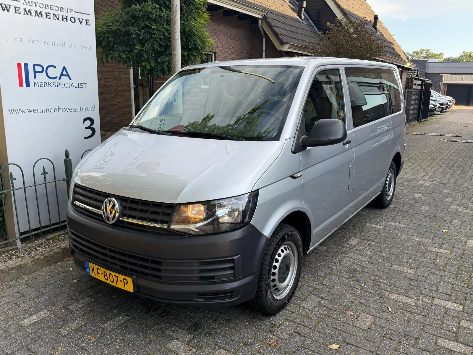 Volkswagen Transporter (2016) — foto 1