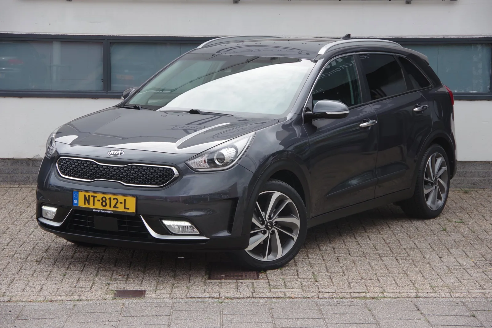 Kia Niro (2017) — foto 1