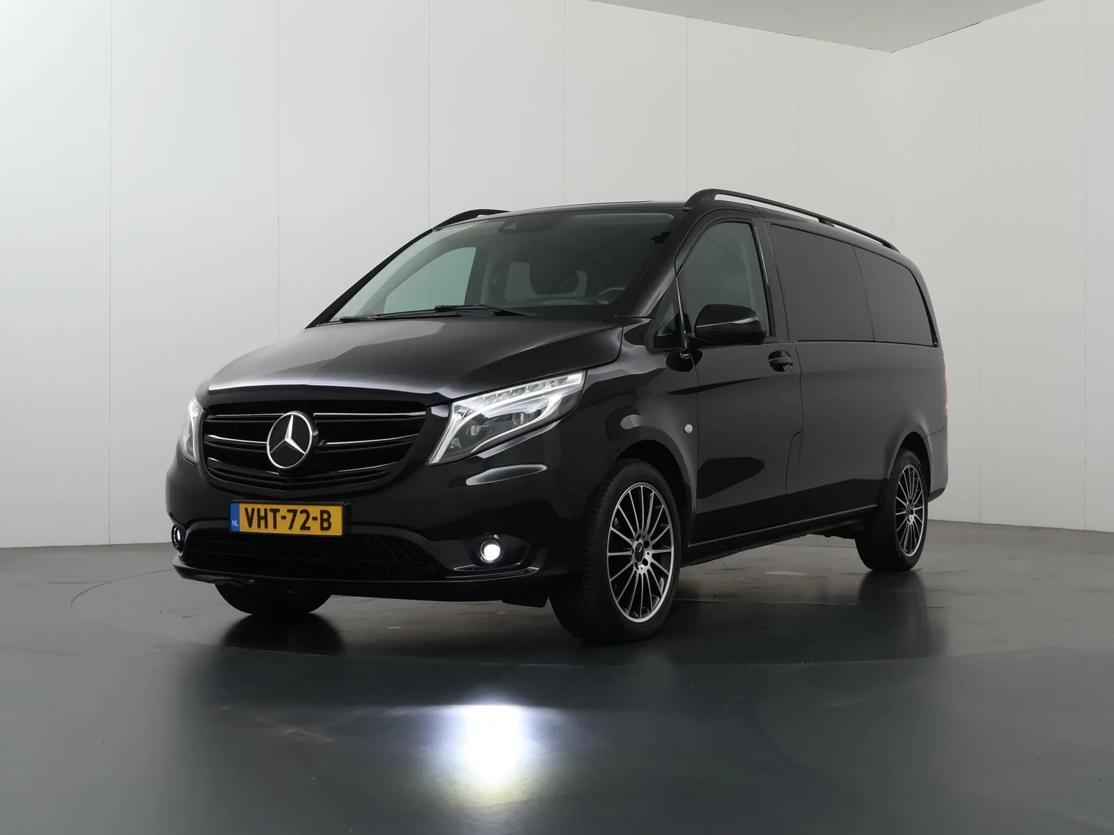 Mercedes-Benz Vito (2021) — foto 1