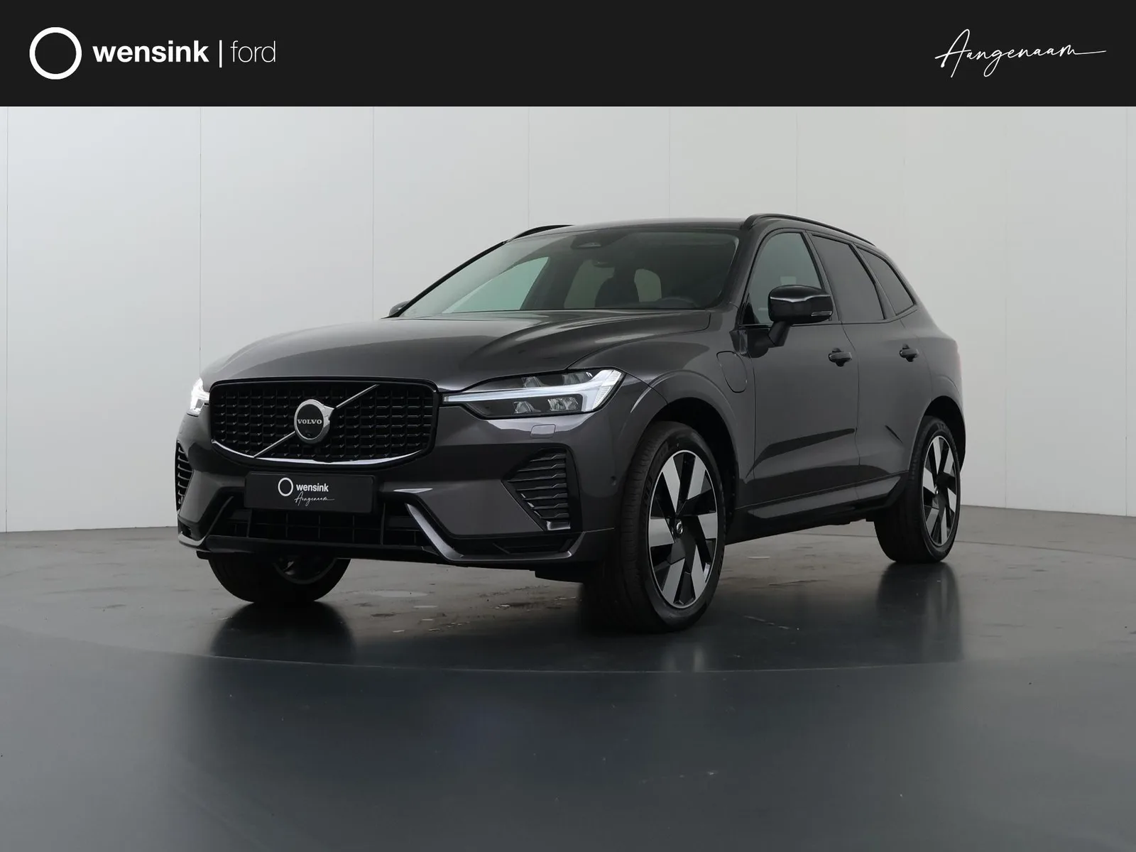 Volvo XC60 (2025) — foto 1