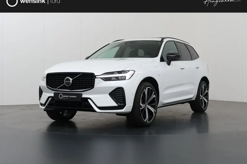 Volvo XC60 (2025)